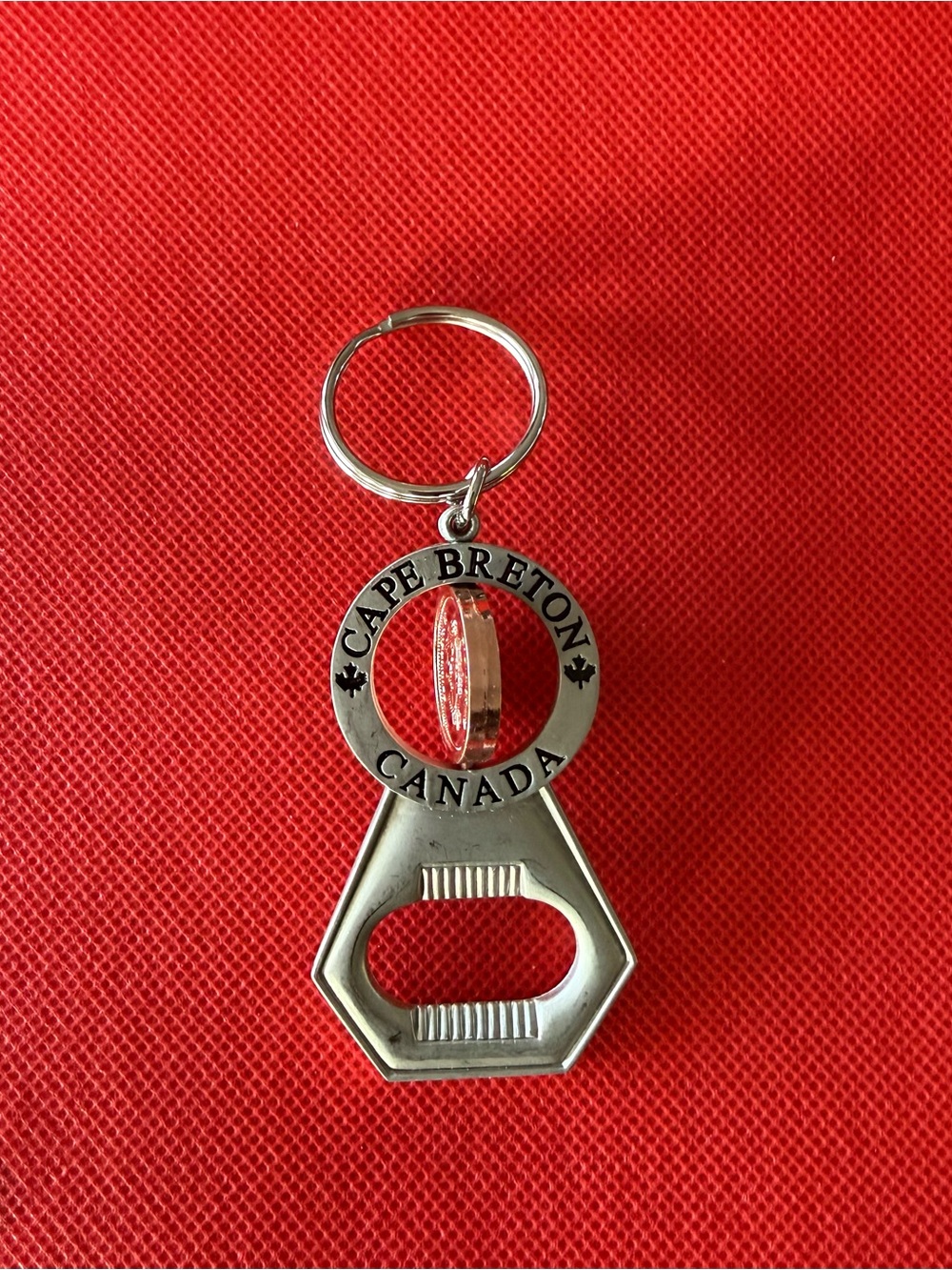 Vintage Lucky Penny (yr 2000) Cape Breton π¨π¦ Keyring Bottle Opener - Collectors! - Picture 7 of 7